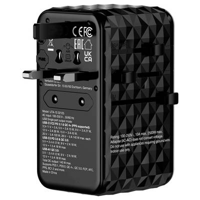 'Schwarzer, viereckiger Reiseadapter mit mehreren Steckdosen und USB-Anschlüssen. Zertifizierungen und technische Spezifikationen sind sichtbar.'