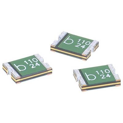 Drei SMD-Widerstände mit der Aufschrift 'b 110 24' auf grüner Oberfläche, zeigen die typische Bauweise elektronischer Bauteile.