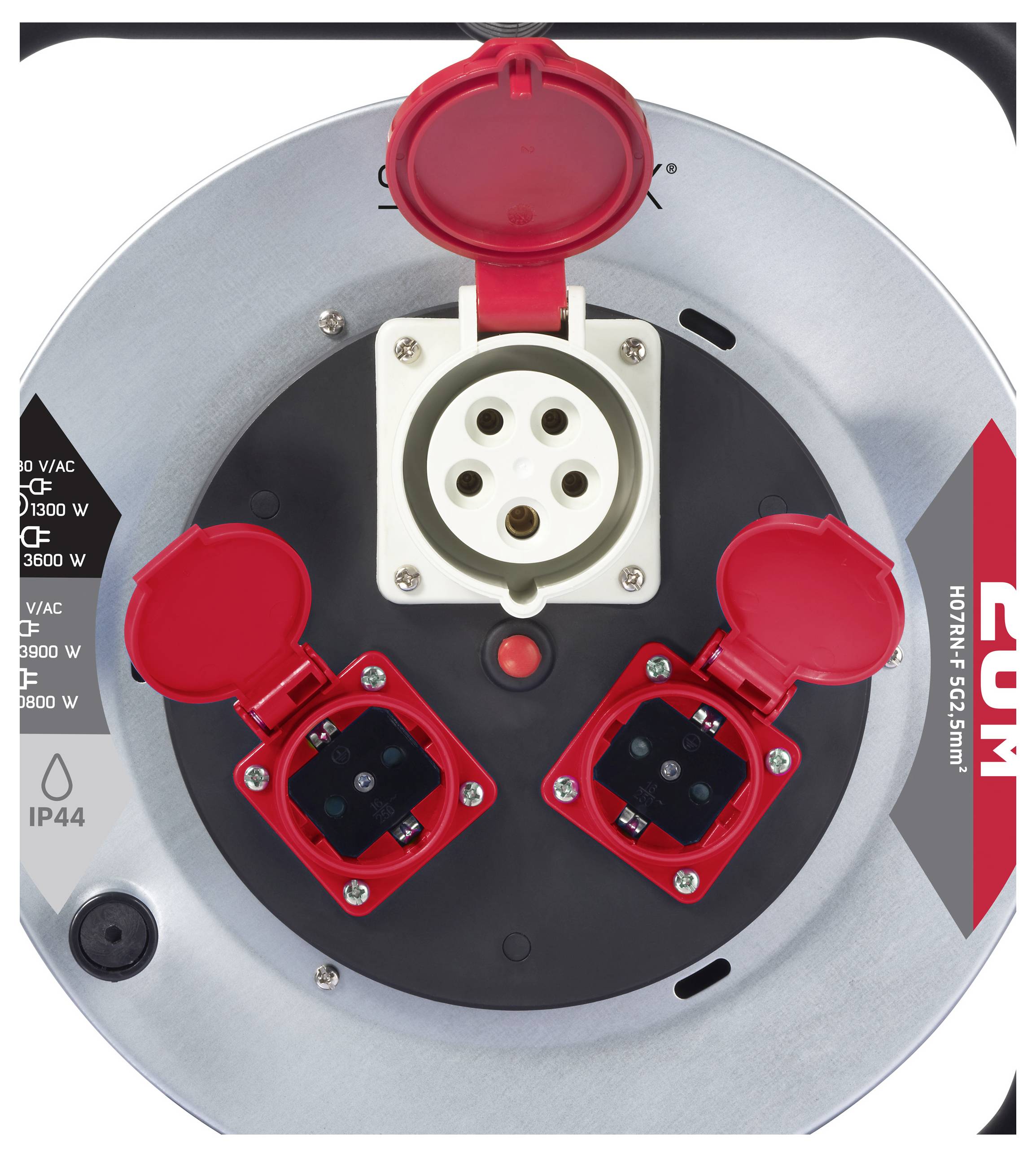 Eine silberne und schwarze Stromtrommel mit drei roten Steckdosen, beschriftet mit Spannungs- und Sicherheitsinformationen.