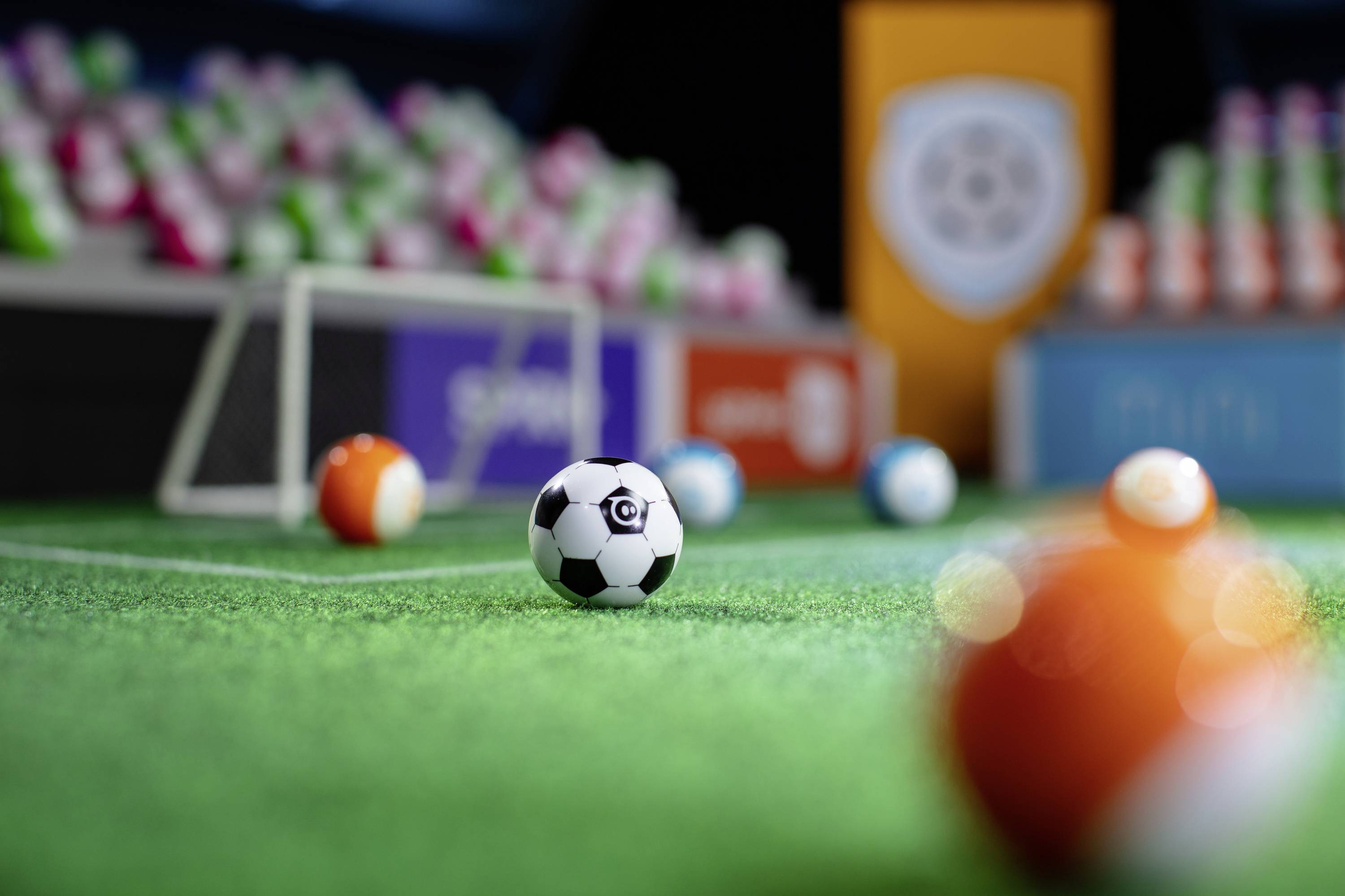 Sphero M001SRW Sphero Mini Soccer Experimentierkasten-7