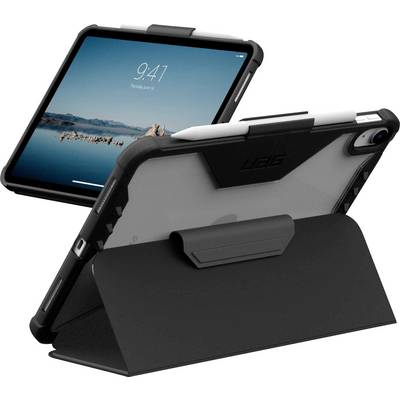 Ein Tablet in einem schwarzen, robusten Schutzetui mit Ständer, auf dem Bildschirm ist eine Landschaft mit Wasser und Bergen zu sehen.