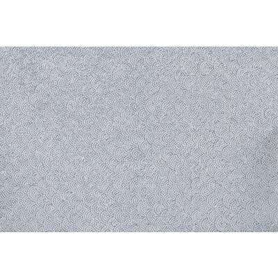 Ein strukturiertes, graues Muster mit feinen wellenförmigen Linien, das an eine textile Oberfläche erinnert.