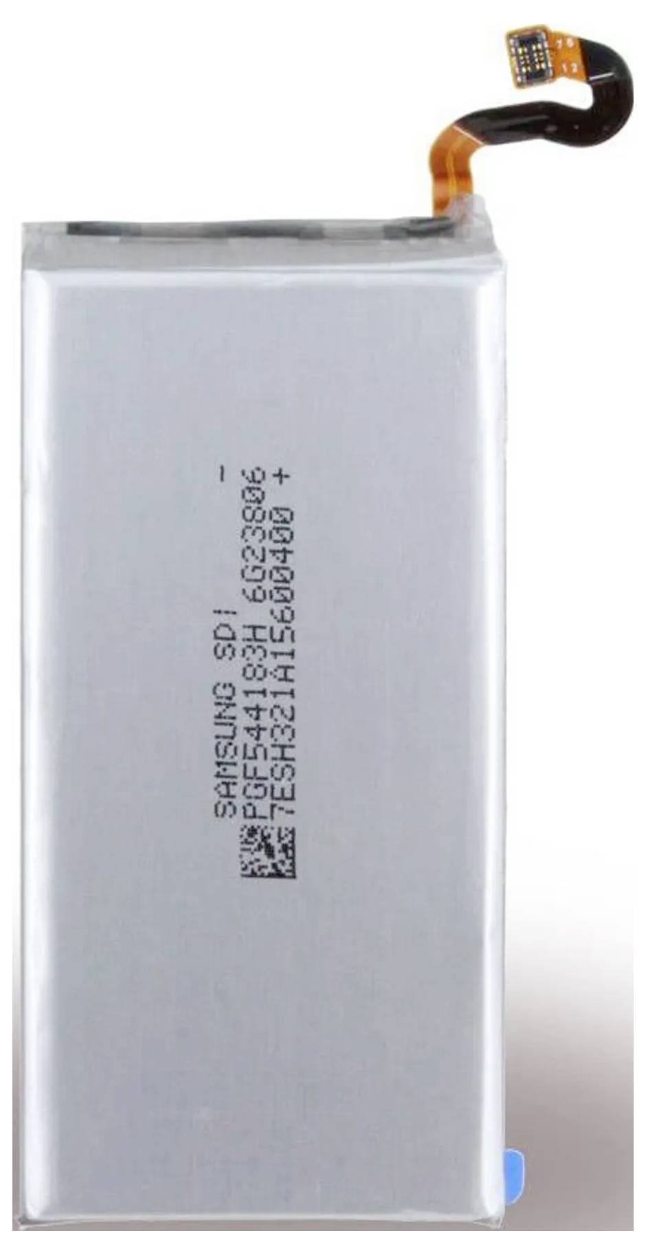 Eine rechteckige Smartphone-Batterie mit Flexkabel und aufgedruckten Spezifikationen, einschließlich Marke und Modellnummer, vor einem weißen Hintergrund.