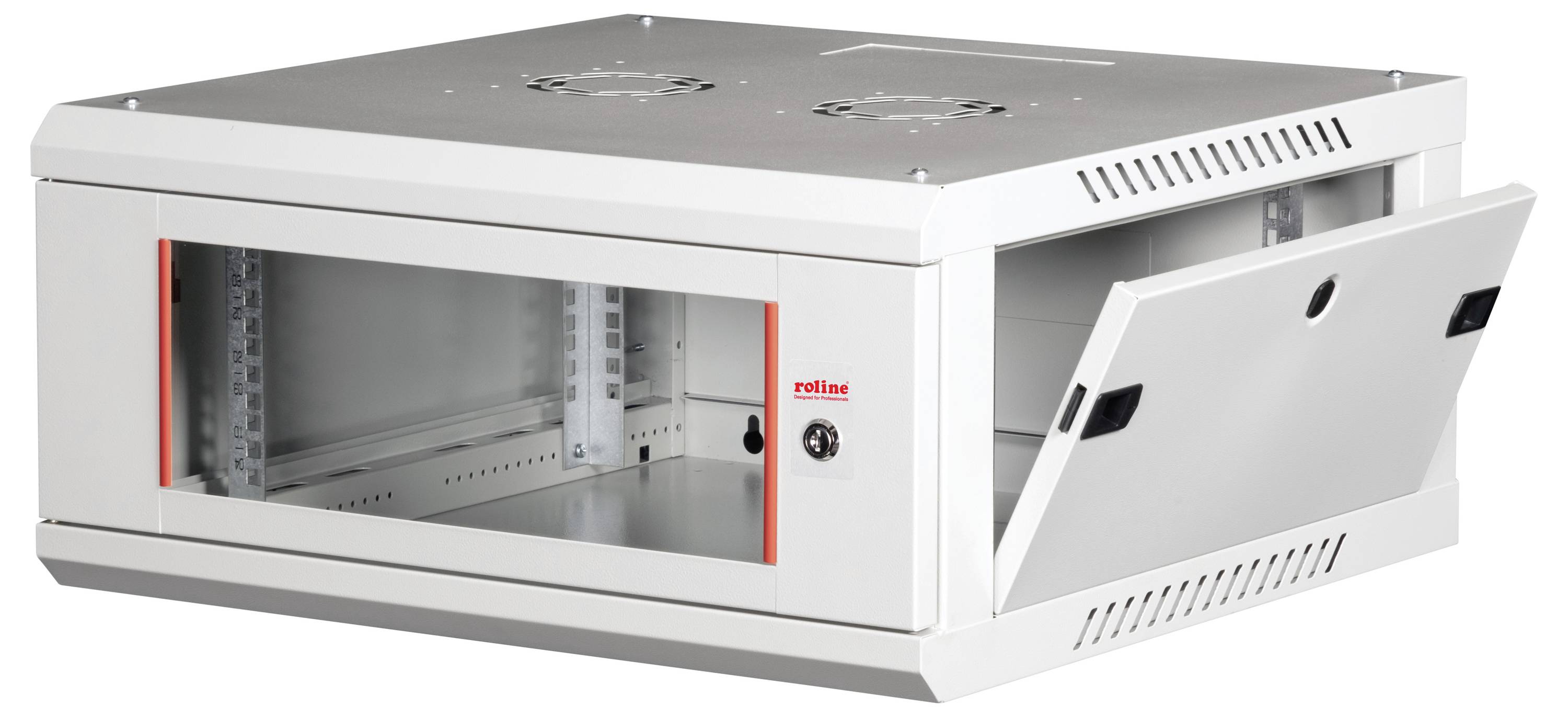 Weißer Serverrack-Schrank mit Glastür und offenem Seitenpanel. Ausgestattet mit einem Schloss und Lüftungsventilatoren oben, speziell für Netzwerkausrüstung konzipiert.