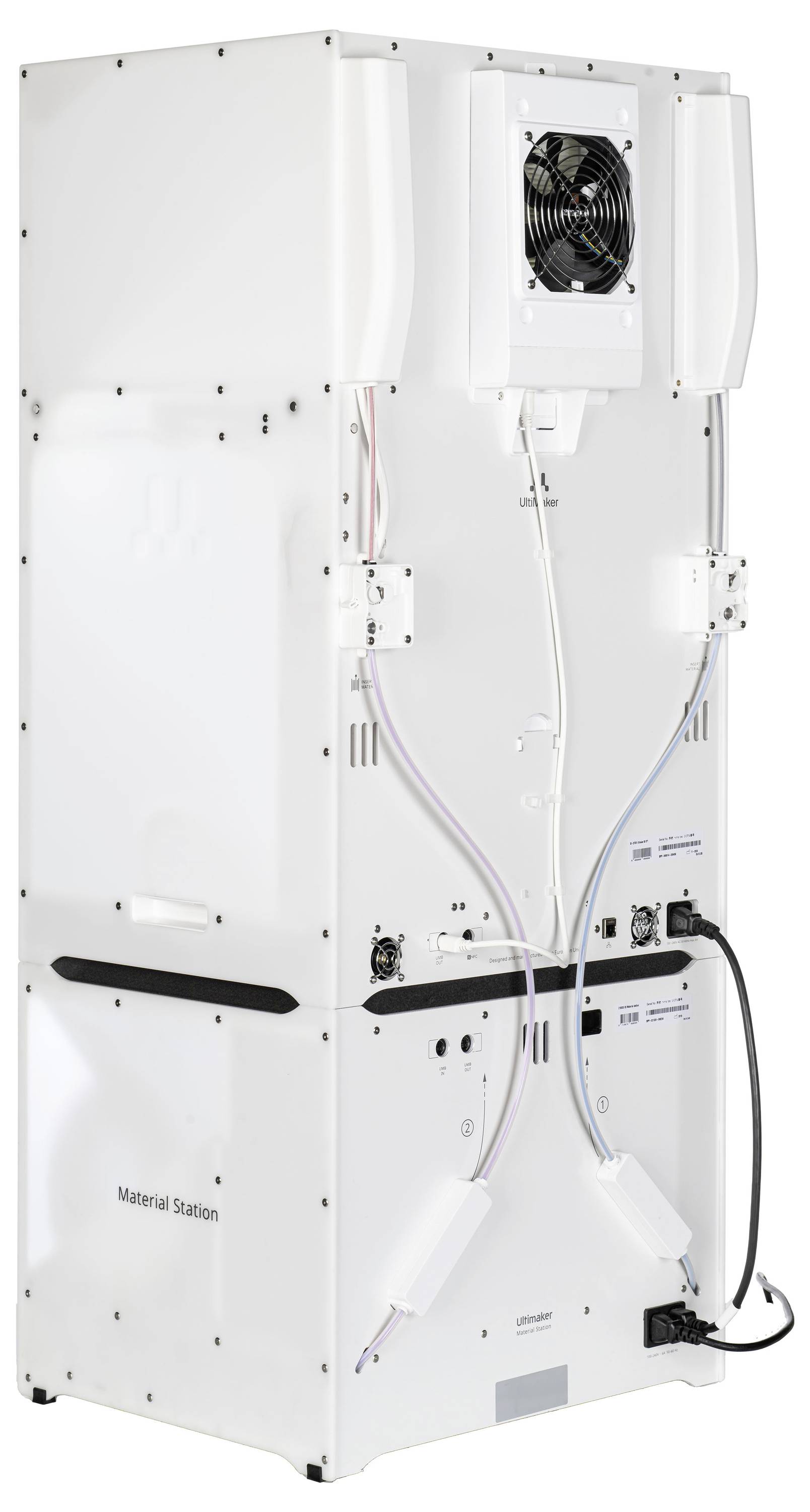 Stehende, weiße Materialstation mit Lüfter und Kabeln an der Außenseite. Verwendet zur Verwaltung von Material in 3D-Druckern.