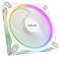 Ein Computer-Kühlventilator mit RGB-Beleuchtung, der ein Regenbogen-Farbmuster zeigt. Der zentrale Mittelpunkt weist ein sichtbares Markenlogo auf.
