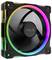 Ein schwarzer Computer-Kühlventilator mit RGB-Beleuchtung an den Kanten, der einen farbenfrohen Leuchteffekt erzeugt, mit der 'ASUS'-Markenbezeichnung auf der Nabe.