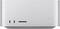 Silberner Desktop-Computer mit gelochter Basis und mehreren vorderen Anschlüssen für Konnektivität.