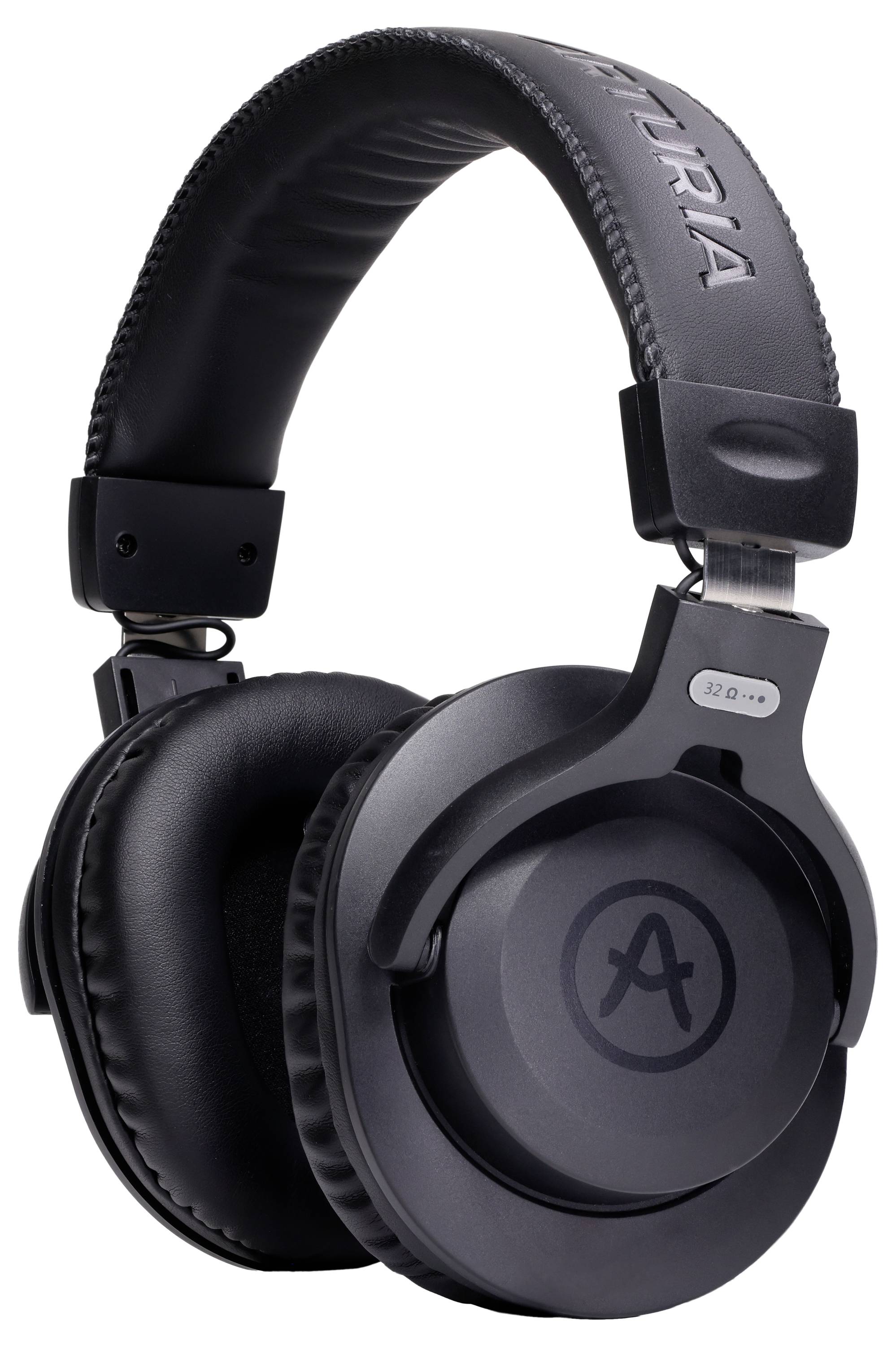 Schwarzer Over-Ear-Kopfhörer mit gepolstertem Kopfband und Ohrmuscheln. Markennamen auf dem Bügel, stilvolles Design.