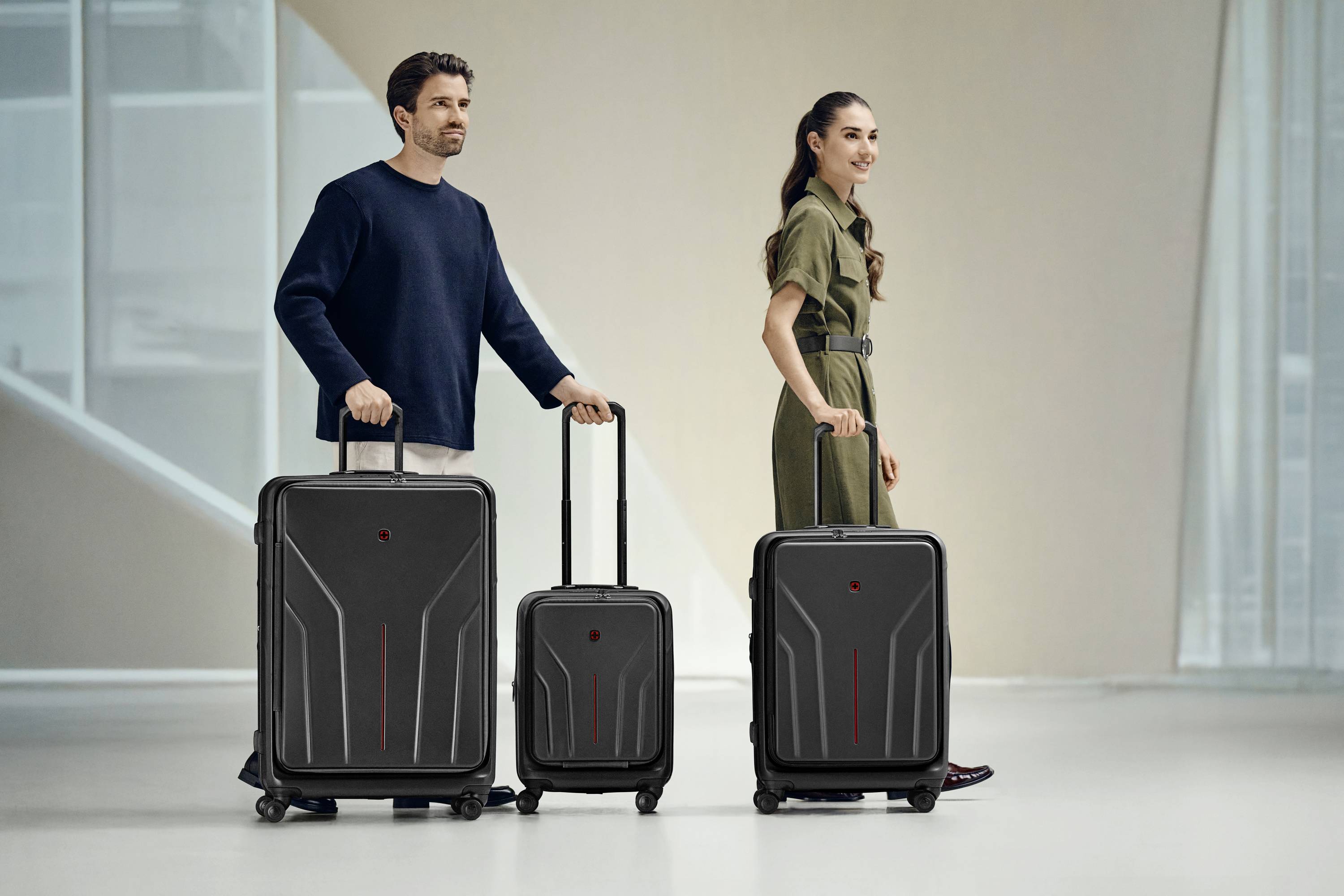 Wenger Schalenkoffer/Trolley Amplix Hardside Carry-On Schwarz-13