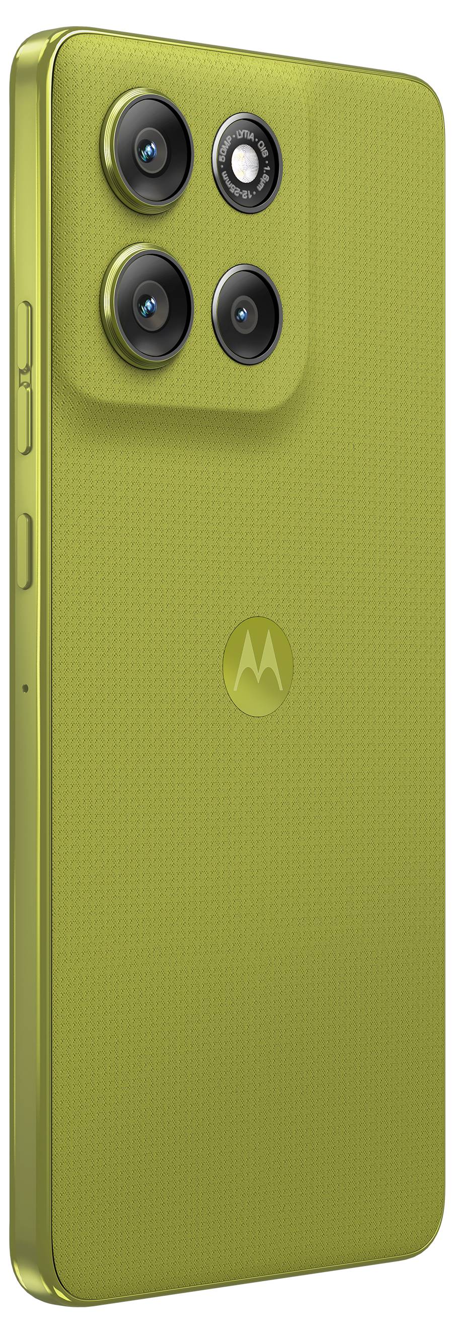 Ein grünes faltbares Smartphone, das teilweise offen ist und zwei externe Kameras sowie ein dekoratives abstraktes Design mit einem Logo auf der Vorderseite zeigt.