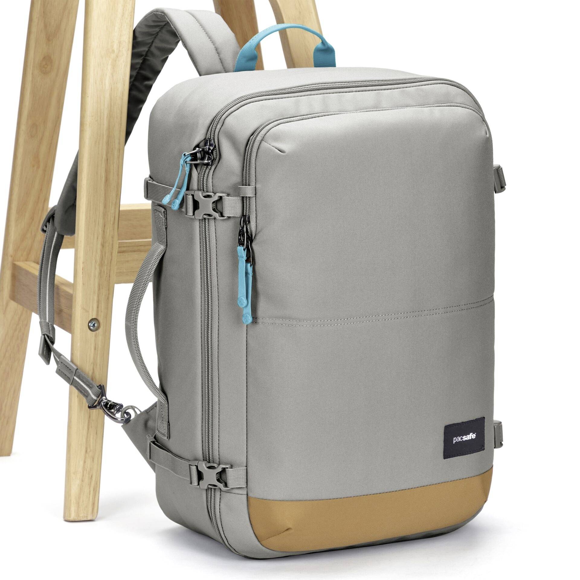 Pacsafe Notebook Rucksack GO 34l Stone-12