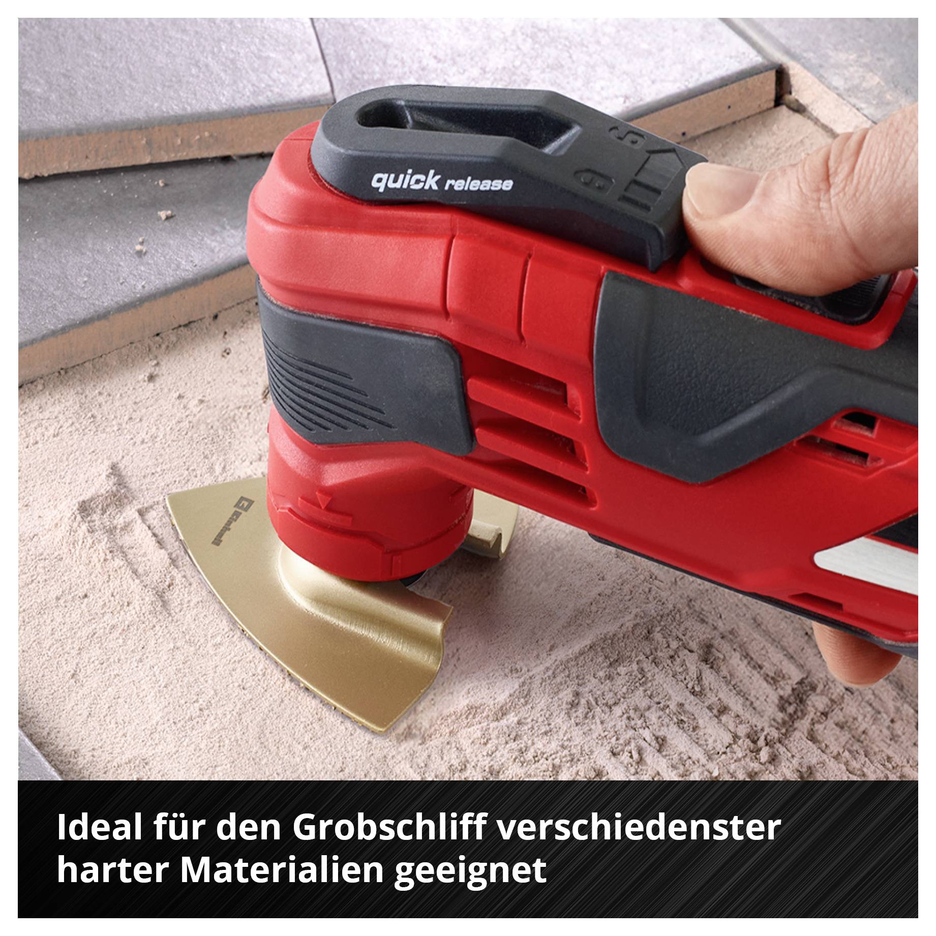 'Ein rotes Elektrowerkzeug mit goldenem Schleifaufsatz beim Schleifen von Bodenfliesen. Text: Ideal für Grobschliff harter Materialien.'