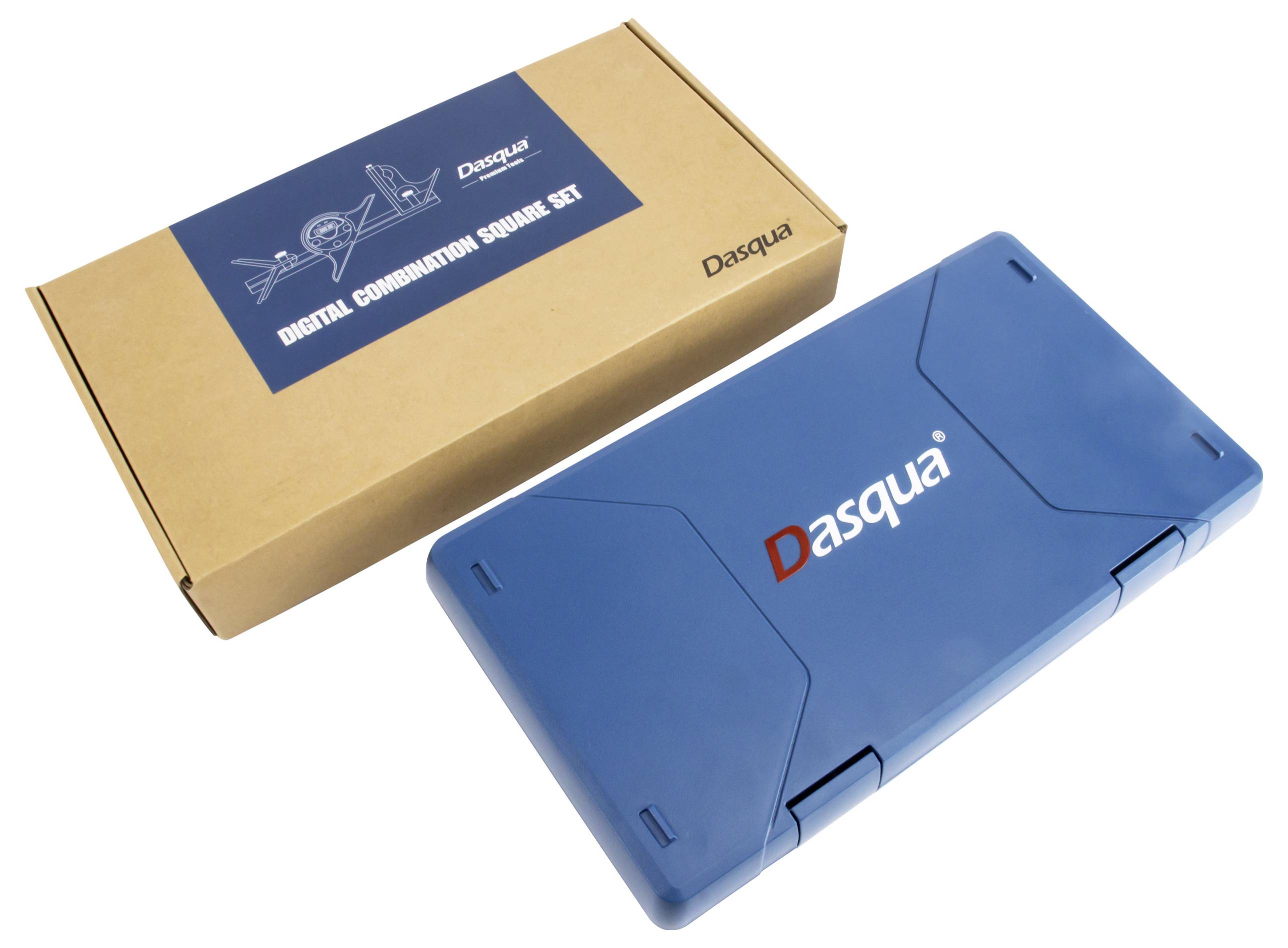 Eine Pappschachtel mit der Aufschrift "Digitales Winkel-Kombinationsset" und ein blauer Dasqua-Koffer nebeneinander auf weißem Hintergrund.