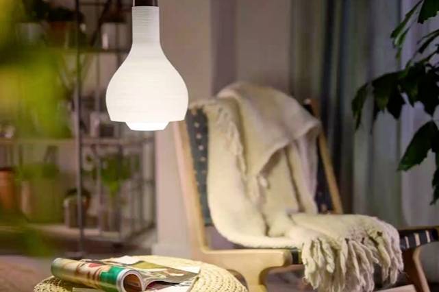 Philips 8720169283909 LED EEK A (A - G) E27 4 W = 60 W Warmweiß 3 St.-2
