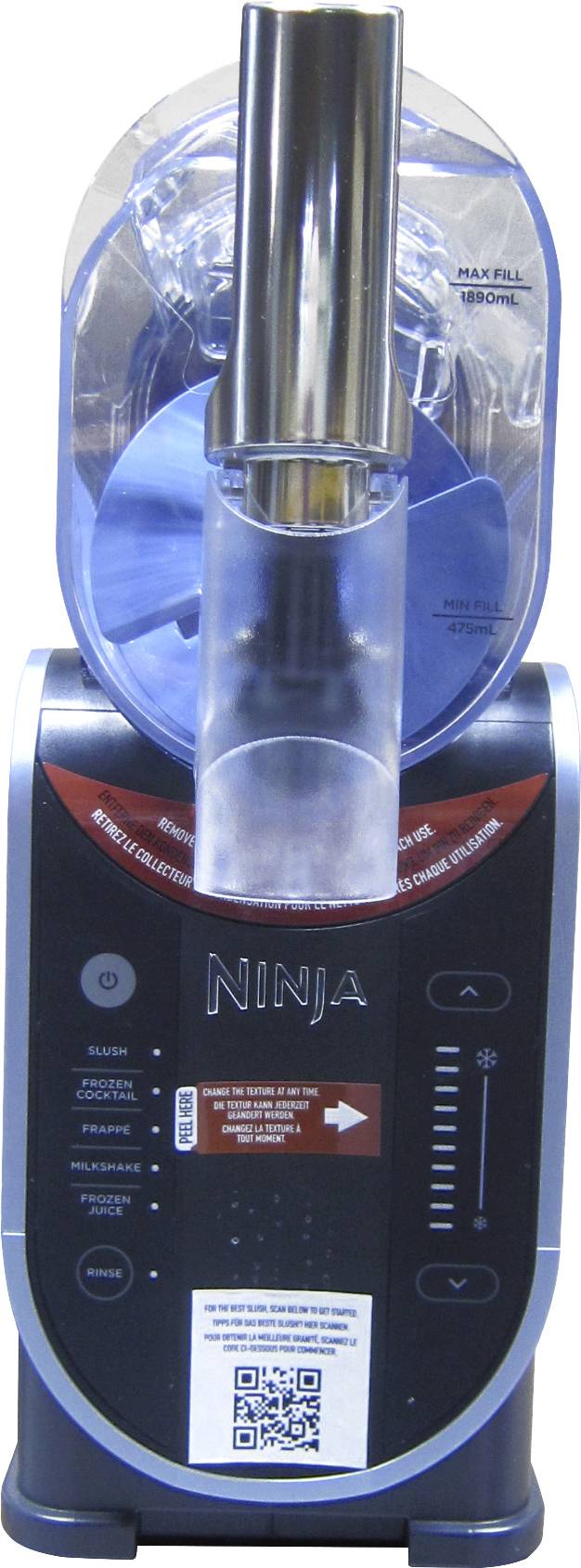 Vorderansicht eines Ninja-Mixer-Sockels mit einem klaren Behälter und einer Edelstahl-Klingeneinheit oben, zeigt Steuertasten und einen mit Wasser gefüllten Behälter.