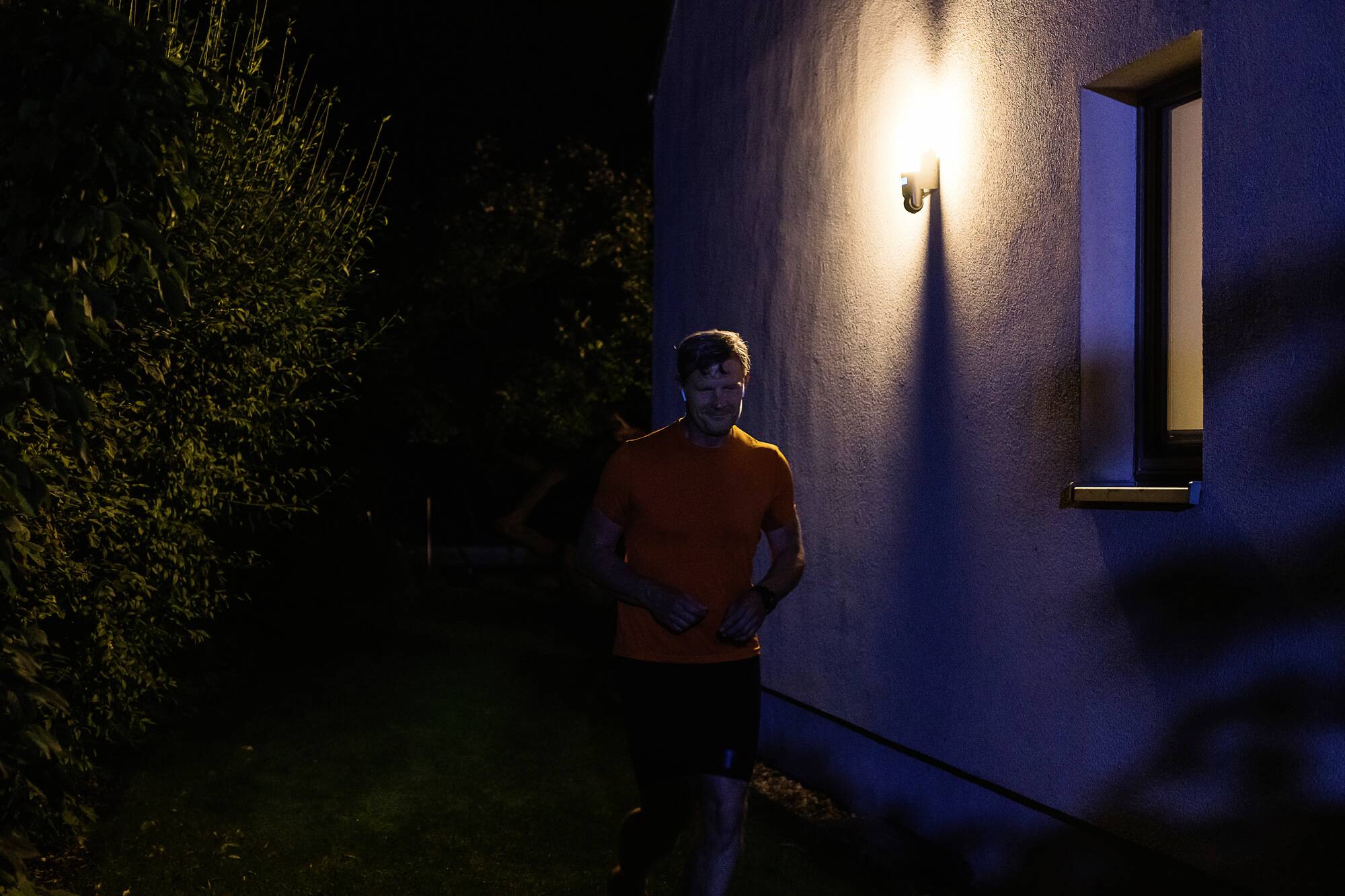 OSRAM HOMELIGHTING Smart+ Funk-Außenleuchte 16 W Warmweiß-3