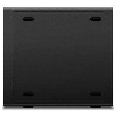 Eine schlichte schwarze Seitenblende eines Computergehäuses mit bescheidenen Belüftungsmerkmalen, wahrscheinlich für einen Desktop-Tower.