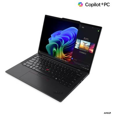 Ein Laptop, der lebendige Grafiken auf seinem Bildschirm zeigt. Der Text liest sich "Copilot + PC". Das AMD-Logo ist sichtbar und deutet auf fortschrittliche Leistungsmerkmale hin.