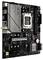 Eine Computerhauptplatine mit verschiedenen Steckplätzen und Anschlüssen, einschließlich RAM-Steckplätzen, CPU-Sockel, PCIe-Steckplätzen, USB-Anschlüssen und Audioports, mit Fokus auf Design und Anordnung.