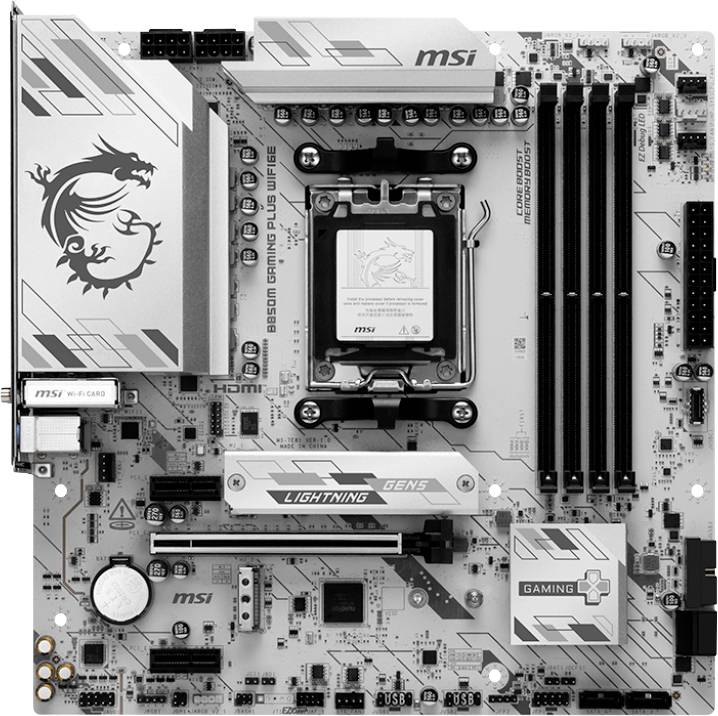 Eine MSI-Mainboard mit einem Drachenlogo und mehreren Steckplätzen, einschließlich RAM und PCIe, entwickelt für Gaming mit verschiedenen Anschlüssen.