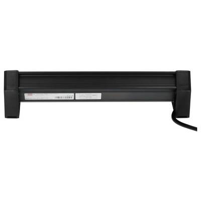 Schwarze lineare Leuchte oder LED-Leiste unter dem Schrank mit angeschlossenem Stromkabel, horizontal auf weißem Hintergrund dargestellt.
