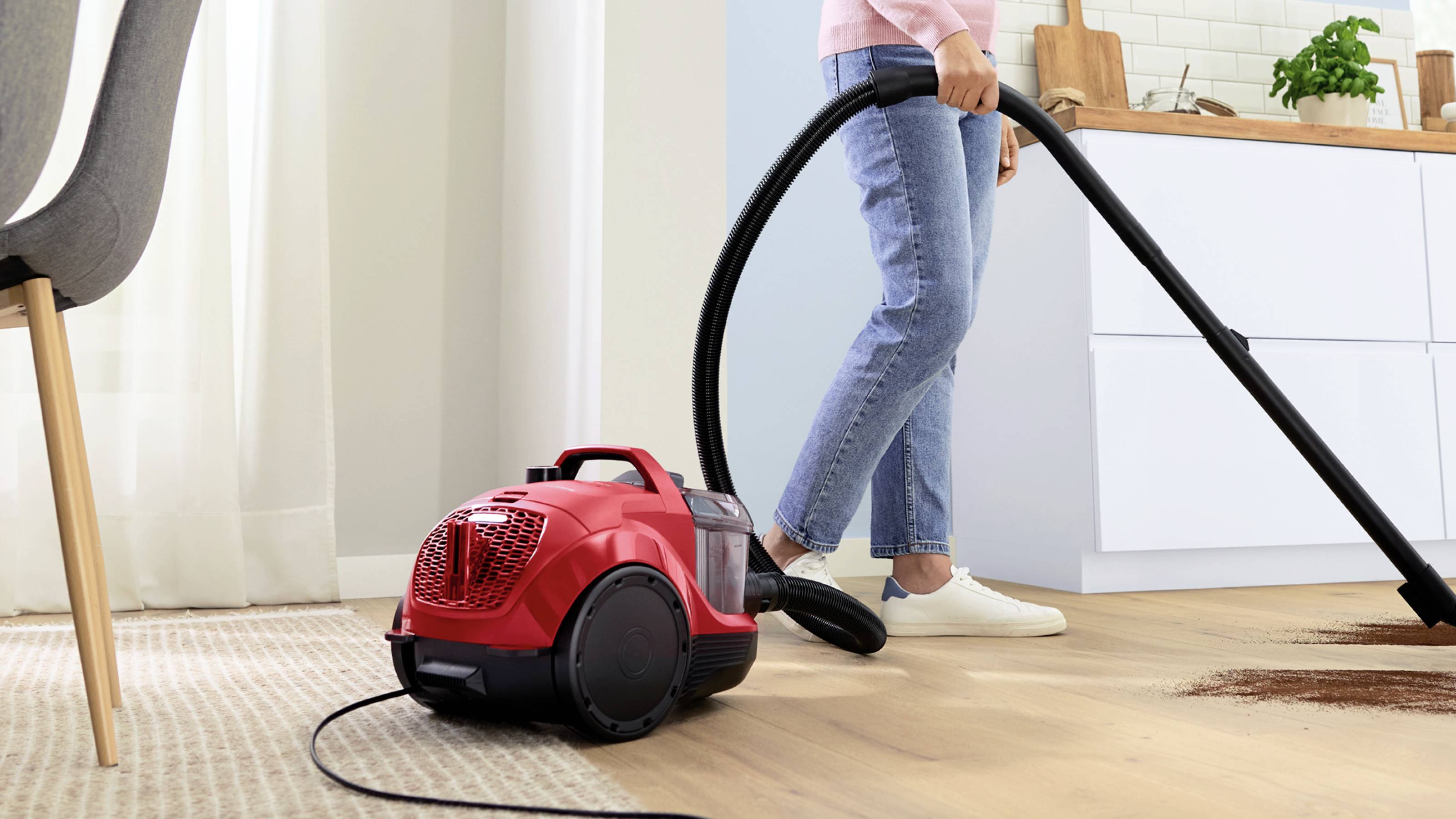 Bosch beutelloser Staubsauger Serie 4, rot Staubsauger ohne Beutel Beutellos-1