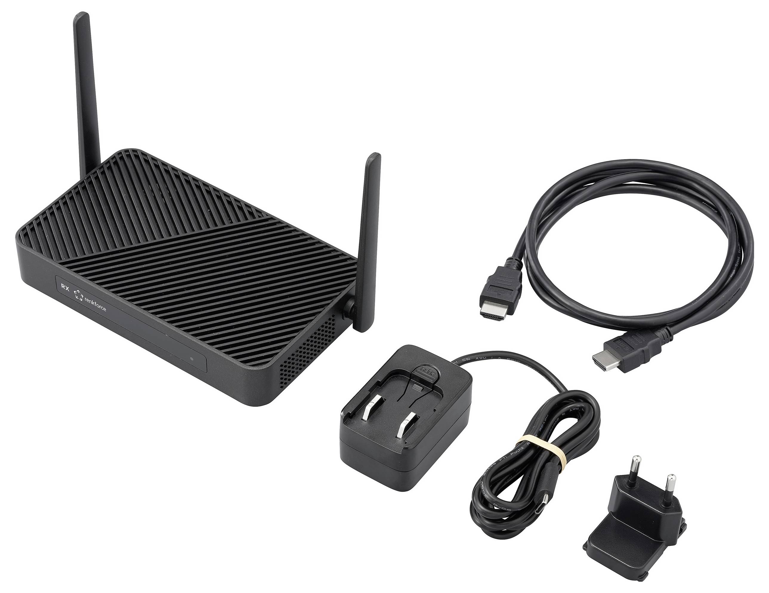 Ein schwarzer WLAN-Router mit zwei Antennen, einem Netzteil, einem HDMI-Kabel und einem Steckeradapter, alle nebeneinander platziert.