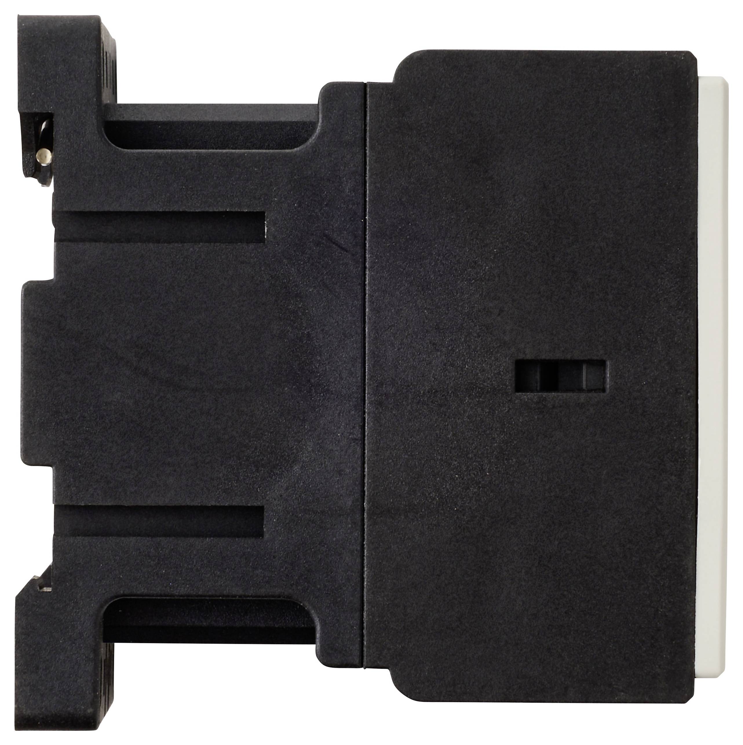 Eine schwarze Kunststoffkomponente mit rechteckige Form und gerillten Kanten, möglicherweise Teil einer größeren Baugruppe oder Vorrichtung.