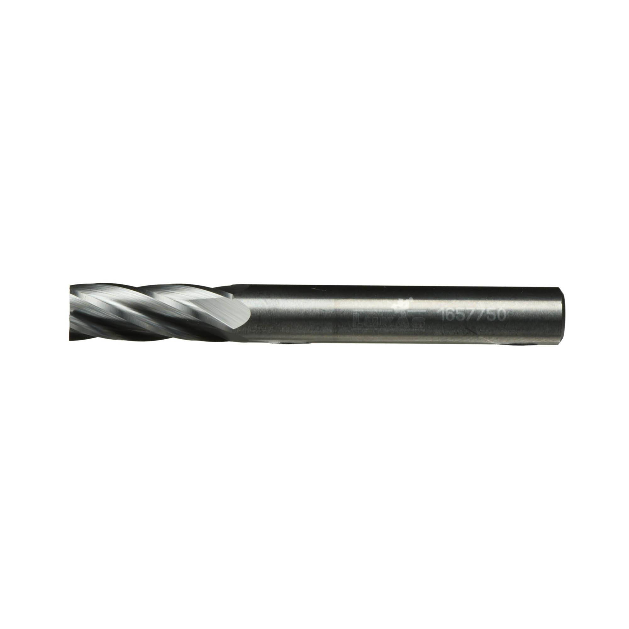 Ein Nahaufnahmebild einer metallischen Bohrerspitze, die ihr gedrehtes Design und die spitze Spitze zeigt, die zum Bohren in verschiedene Materialien verwendet wird.