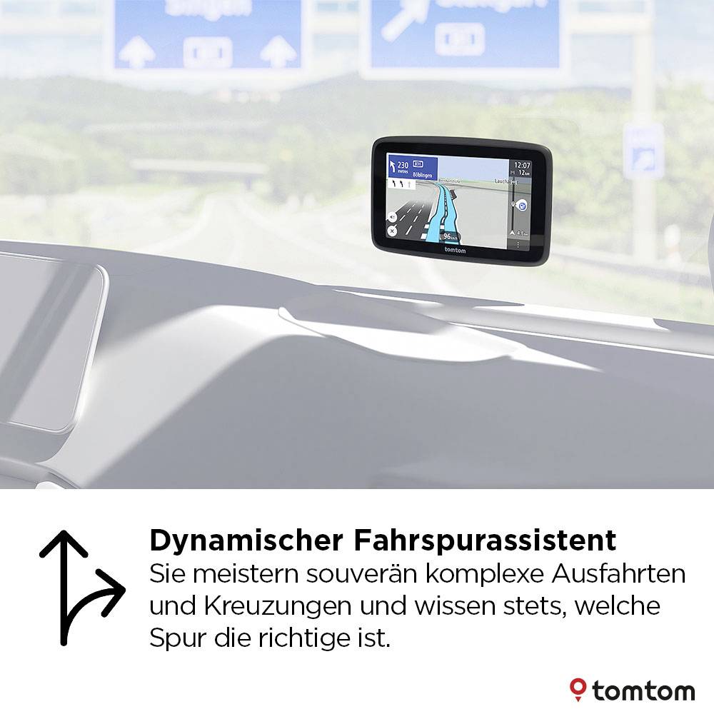Ein GPS-Navigationsbildschirm zeigt eine Karte mit dynamischer Fahrspurassistenz, die Fahrern hilft, die richtige Spur für Ausfahrten oder Kreuzungen zu wählen.