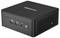 Ein kleiner schwarzer Mini-PC mit 'GEEKOM' auf der Oberseite aufgedruckt. Verfügt über zwei USB-Anschlüsse, eine Audiobuchse und einen Ein-/Ausschalter an der Frontblende.