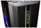 Eine Nahaufnahme eines Computertowers mit dem Markennamen 'CAPTIVA', der auf dem Frontpanel beleuchtet ist und farbenfrohe Lichtakzente aufweist.