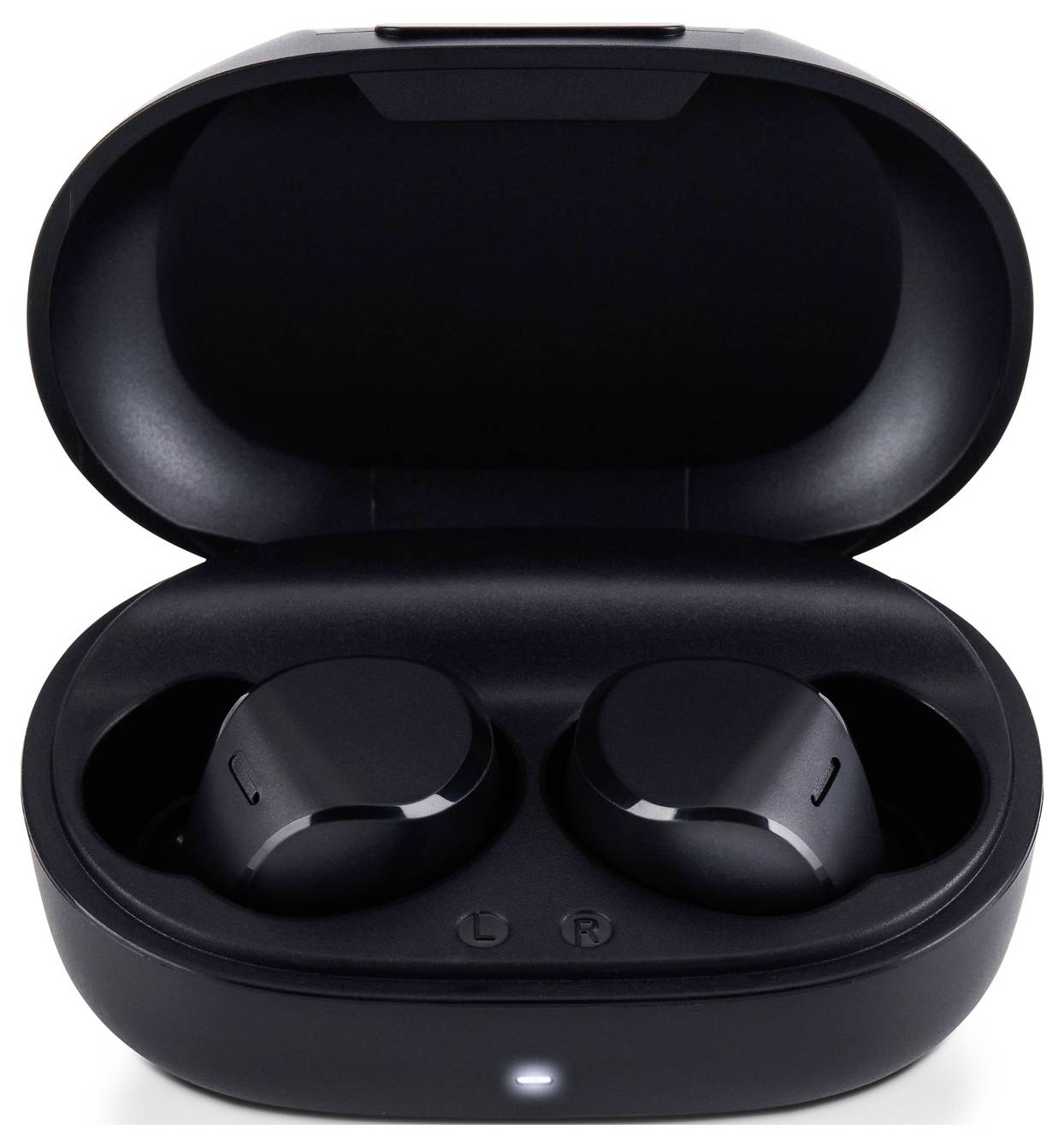 Ein Paar schwarzer drahtloser Kopfhörer in einer geöffneten Ladeschachtel, wobei die linken und rechten Fächer beschriftet sind. Ein kleiner LED-Indikator leuchtet auf dem Gehäuse.