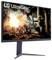 Ein Gaming-Monitor, der eine Actionszene mit einem Bogenschützen zeigt, der einen Pfeil auf eine Explosion in einer mittelalterlichen Umgebung abschießt.