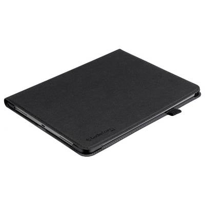 Eine geschlossene, schwarze Tablet-Hülle mit einer dezent strukturierten Oberfläche, aus einem leicht versetzten Blickwinkel betrachtet.