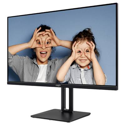 Ein Computermonitor zeigt eine Frau und ein Kind, die lustige Grimassen schneiden und mit ihren Händen Brillen vor den Augen formen, vor einem blauen Hintergrund.