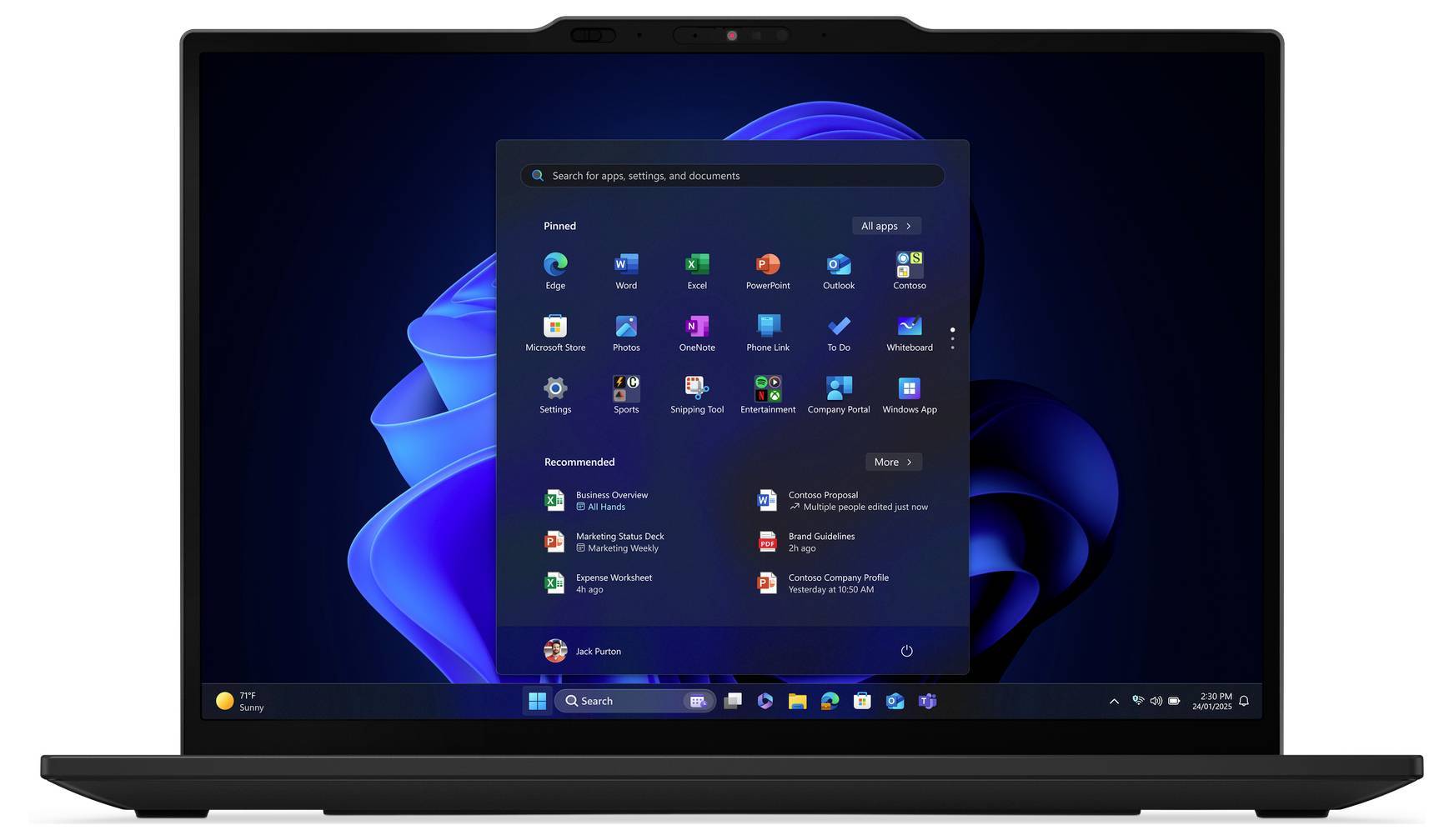 Ein Laptop mit geöffnetem Windows 11 Startmenü, das App-Symbole auf einem blauen abstrakten Wirbeluntergrund zeigt.