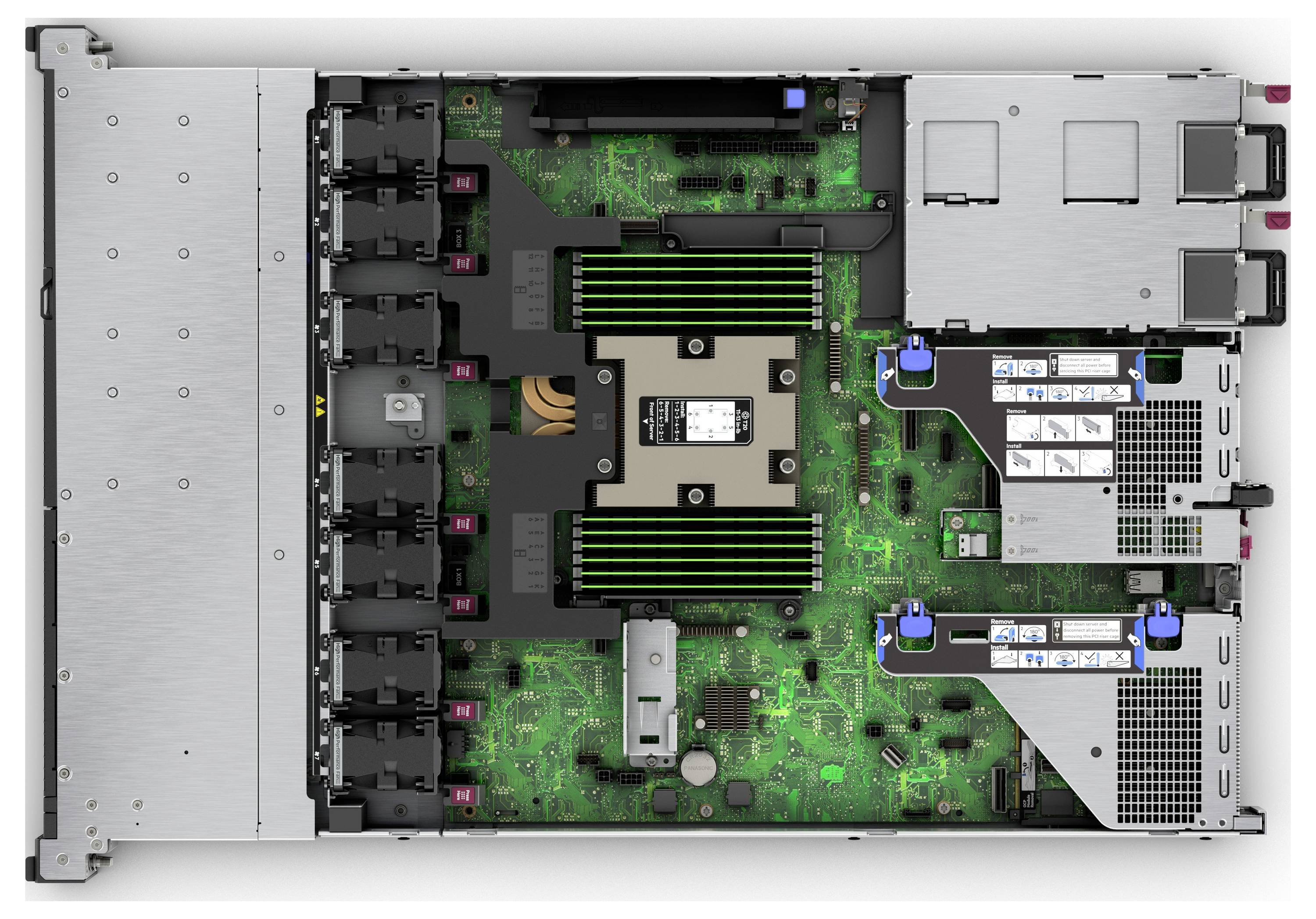 Das Bild zeigt das Innenleben eines Servergehäuses mit einer grünen Leiterplatte, RAM-Steckplätzen, Prozessor und Kühlventilatoren.