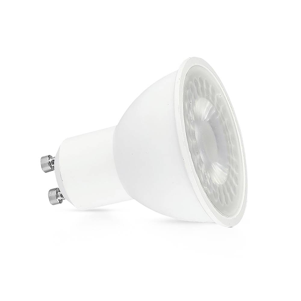 Eine weiße LED GU10-Leuchtbirne mit einer satinierten Linse, entwickelt für energieeffiziente Beleuchtung, geeignet für Spotlights und Einbauleuchten.