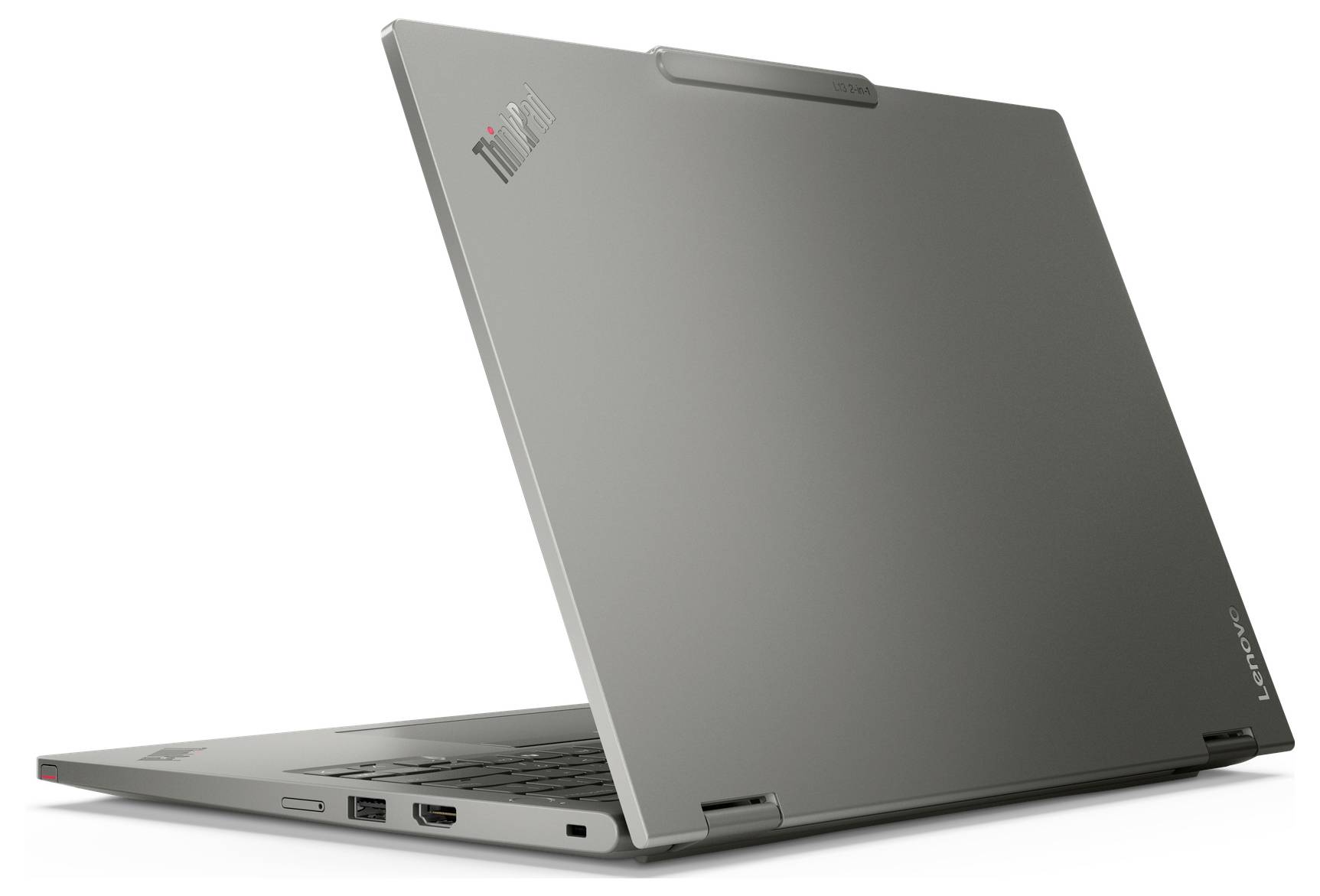 Ein silberner Lenovo ThinkPad Laptop, teilweise geöffnet, mit sichtbaren Seitenports.