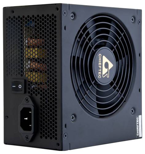 Ein 'Chieftec' Netzteil mit Kühlventilator, Netzschalter und Netzanschluss. Dient zur Umwandlung von Netz-Wechselstrom in niederspannenden Gleichstrom für Computerkomponenten.