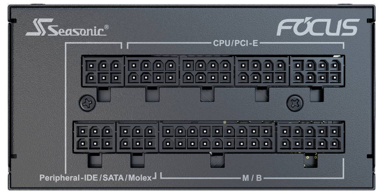 Seasonic Focus Netzteil mit Anschlüssen für CPU/PCI-E, Peripherie-IDE/SATA/Molex und Mainboard.