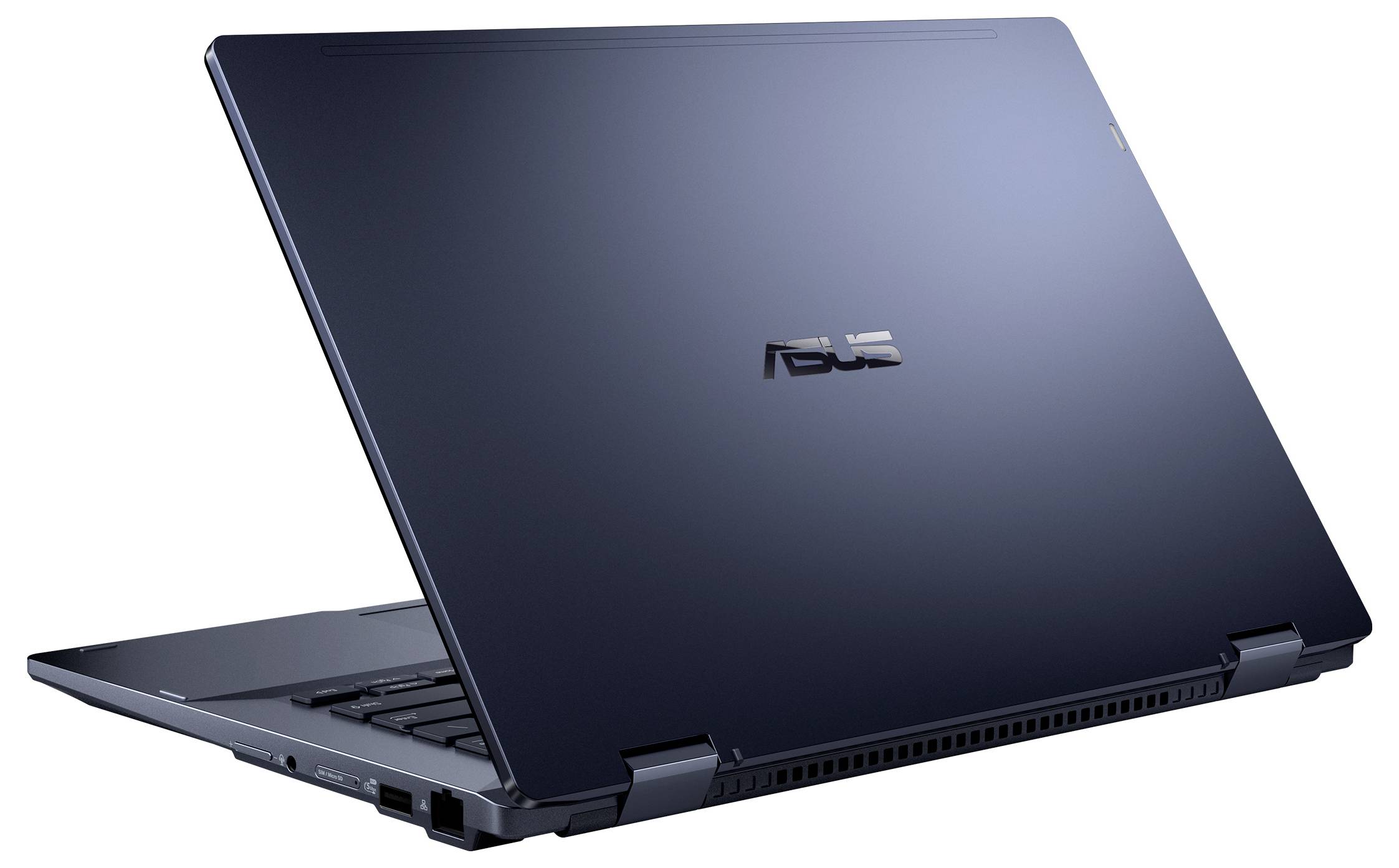 Ein schlanker schwarzer Laptop, halb geöffnet, zeigt die Rückseite mit dem Asus-Logo.