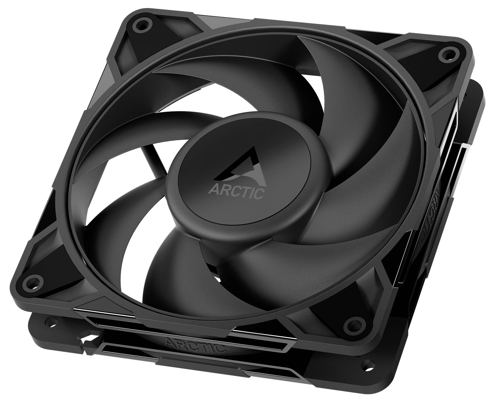 Ein schwarzer arktischer Computerlüfter mit quadratischem Rahmen und geschwungenen Rotorblättern, der zur Kühlung von PC-Komponenten verwendet wird.