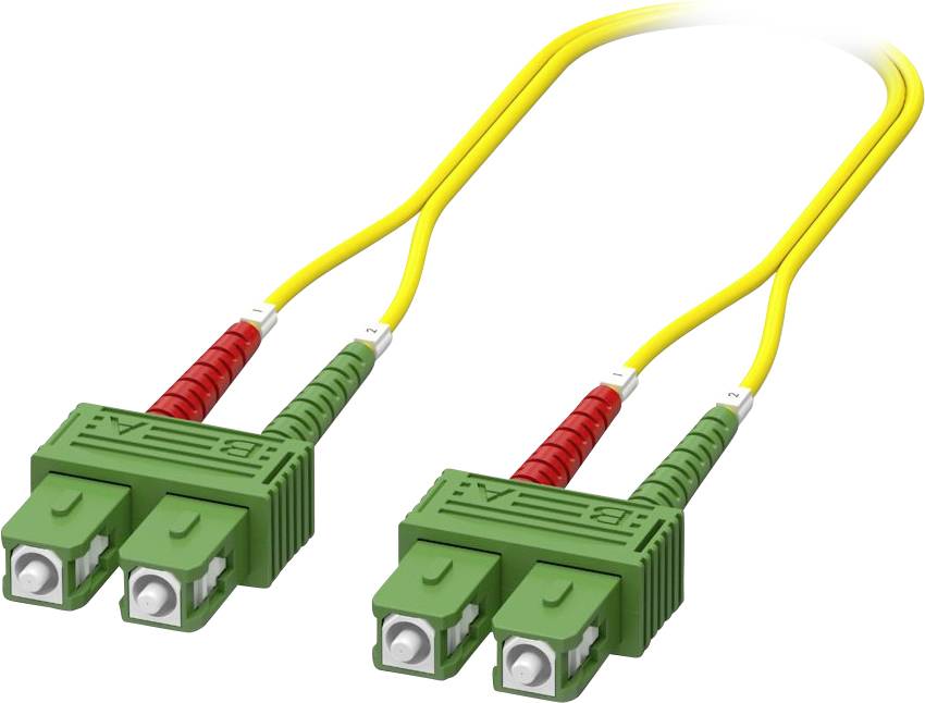 Ein grüner Glasfaserverbinder mit zwei gelben Kabeln und roten Bändern, der häufig für Hochgeschwindigkeits-Datennetzwerkverbindungen verwendet wird.