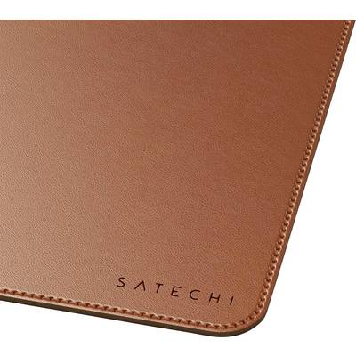 Ein brauner, lederartiger rechteckiger Mousepad mit 'Satechi' Logo, das in der unteren Ecke geprägt ist.