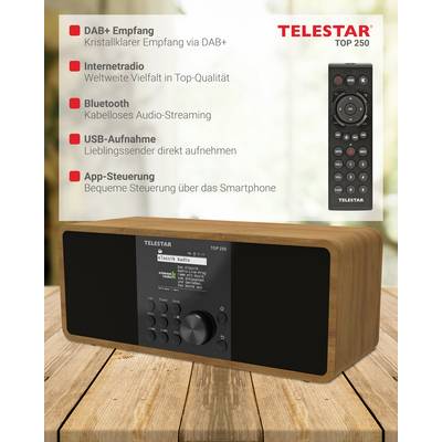 'TELESTAR TOP 250 Radio und Fernbedienung auf einem Holztisch. Mit DAB+-Empfang, Internetradio, Bluetooth, USB-Aufnahme und App-Steuerung.'
