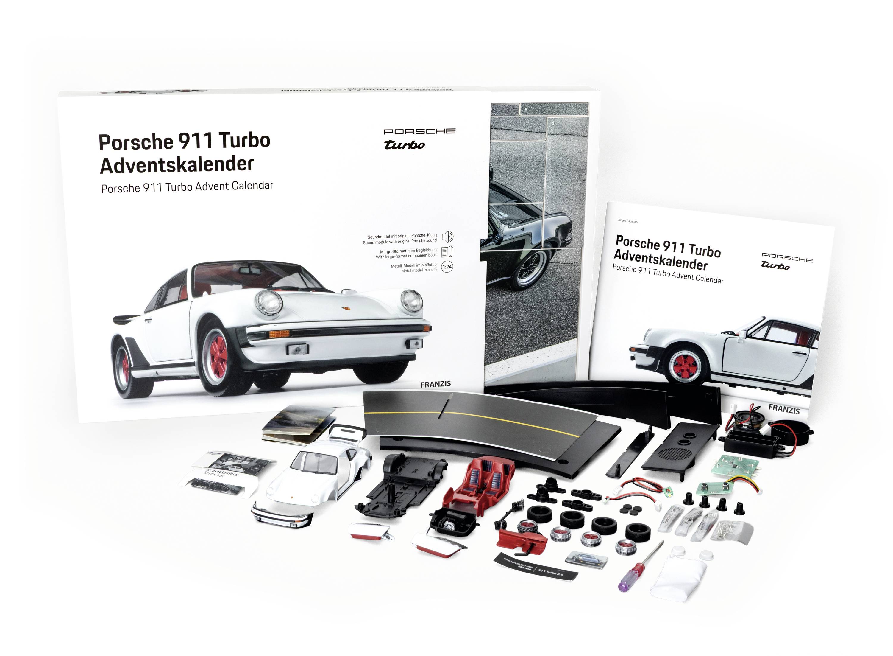Porsche 911 Turbo Adventskalender mit Automodellteilen und Anleitungsbuch, präsentiert vor der markeneigenen Verpackung, die das Auto zeigt.