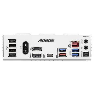 Rückseite einer Motherboard mit Anschlüssen: WLAN-Antennen, HDMI, DisplayPort, USB-C, USB 3.2, Ethernet und Audio-Buchsen.